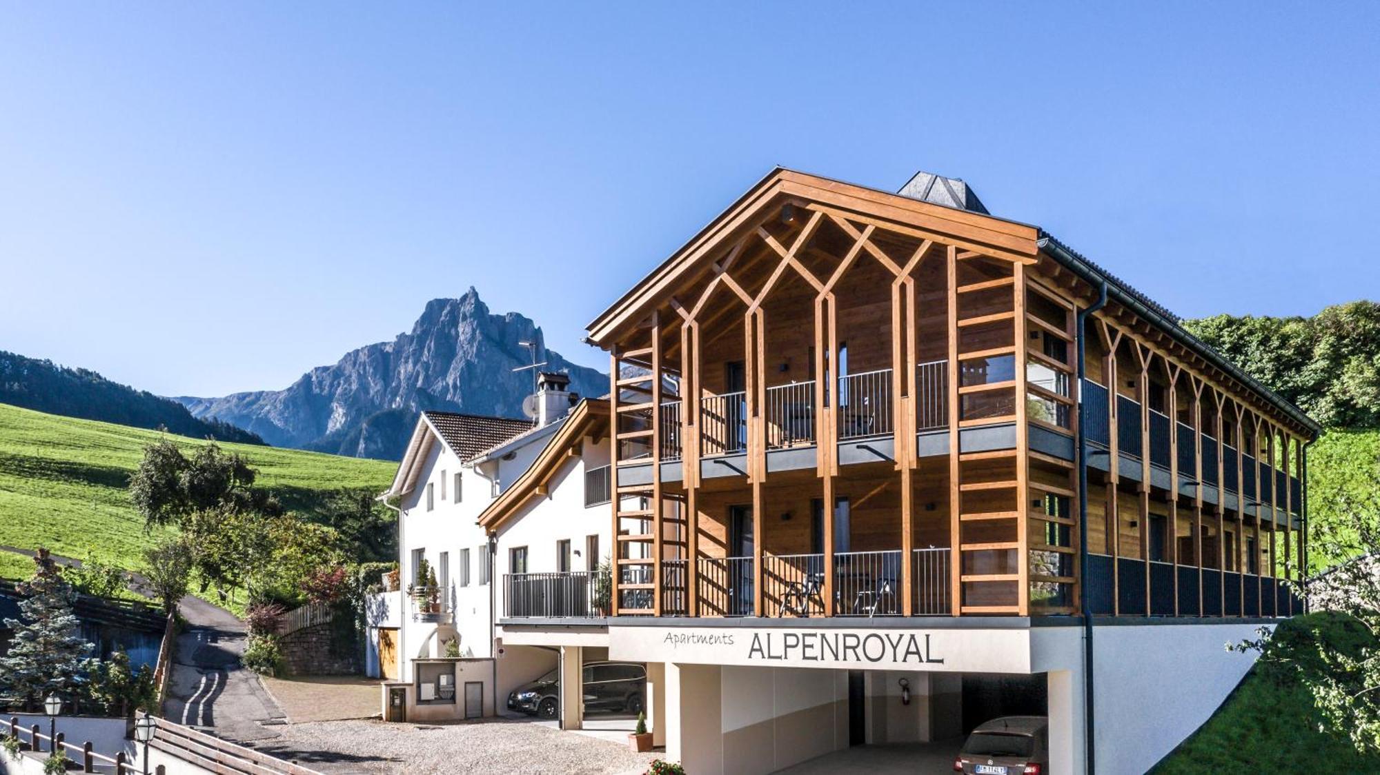 Hotel Alpenroyal Castelrotto Exterior photo